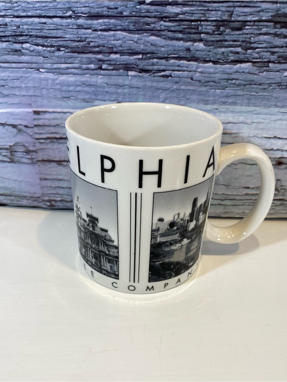 Starbucks Barista PHILADELPHIA City Scenes Coffee Mug Black & White Photos 2005